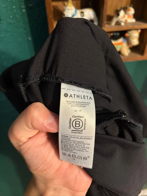 Athleta Black Pull On High Rise Trousers Sz Medium Petite - Image 4