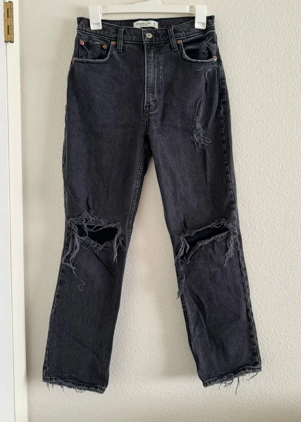 Abercrombie & Fitch Jeans - Image 2