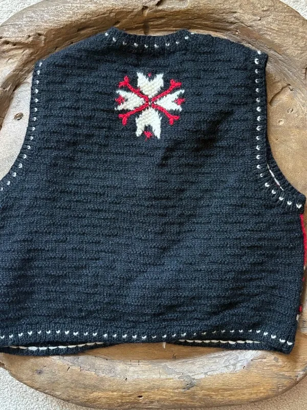 Vintage REI Nordic Fair Isle chunky handknit wool women's sweater vest size med - Image 4