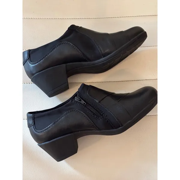 I Comfort Marietta Black Leather Ankle Booties Side Zip Block Heel Shoes 8.5W - Image 3