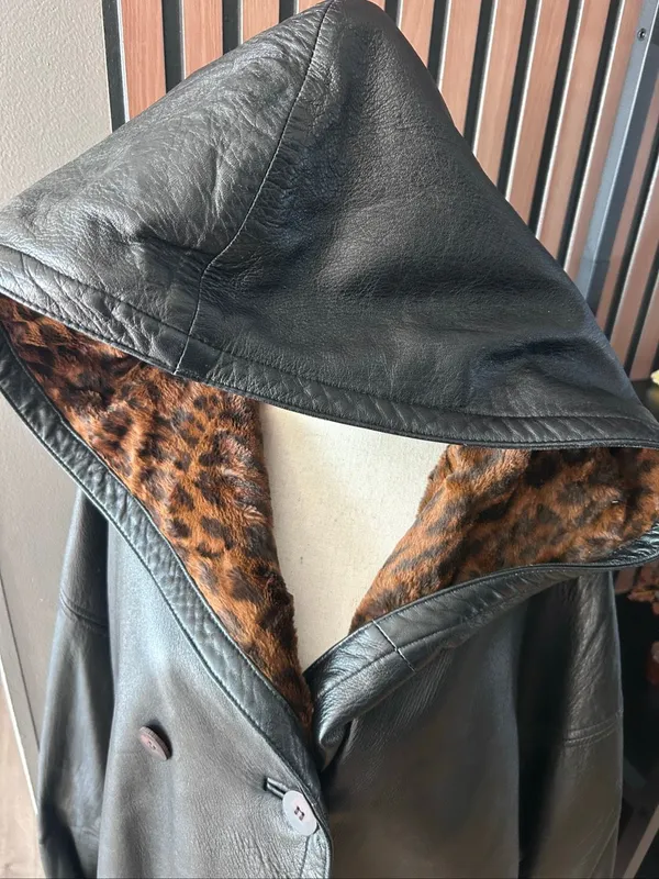 LIMITED London Paris New York leather black jacket soft sz M w hood faux fur - Image 3