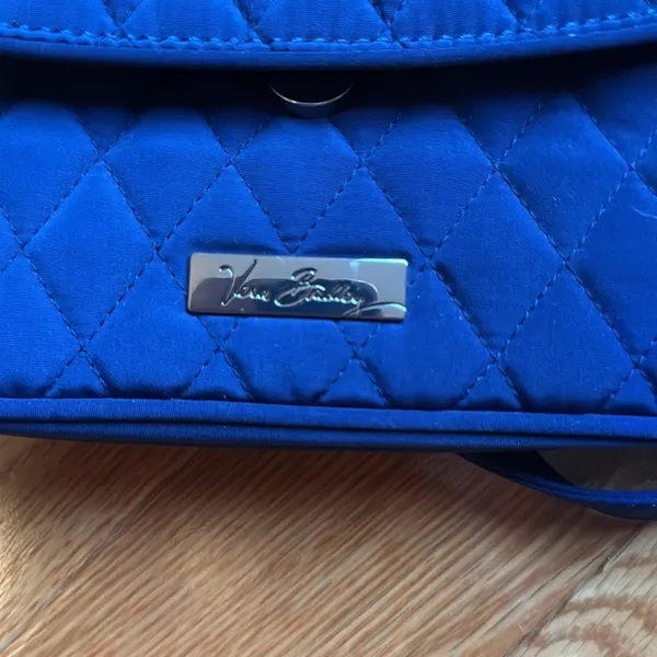 Vera Bradley Royal Blue Quilted Fabric Crossbody Shoulder Bag NWOT - Image 5