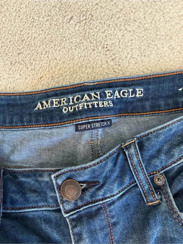 American Eagle Super Stretch X Distressed Skinny Jeans Size 12 Long - Image 9