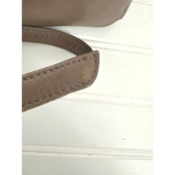 Vintage Etienne Aigner Crossbody Small Bag Purse Taupe Leather‎ Logo Zip Earthy - Image 10