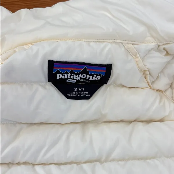 Patagonia Nano Puff Vest - Image 6