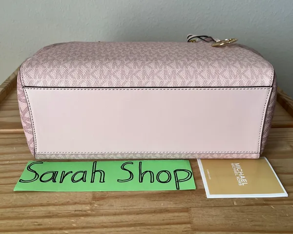 Michael Kors Purse - Image 6