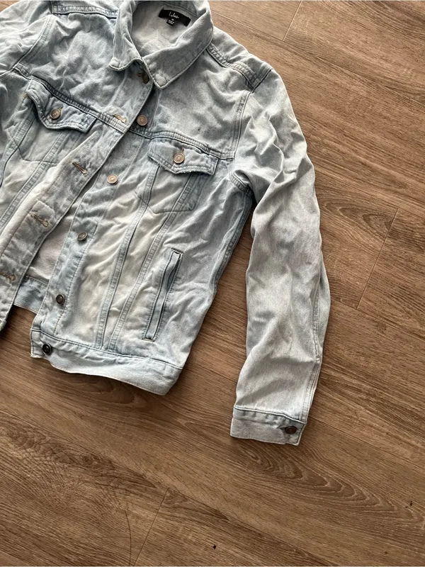 Lulus Denim Jacket Womens Medium Light Wash Oversized Trucker Jean Jacket - Image 5