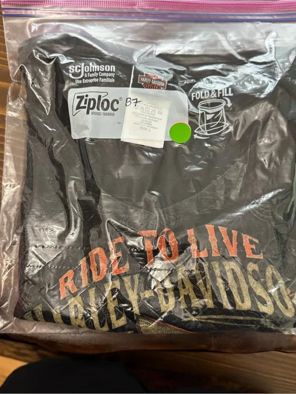Harley Davidson v neck t shirt - Image 7