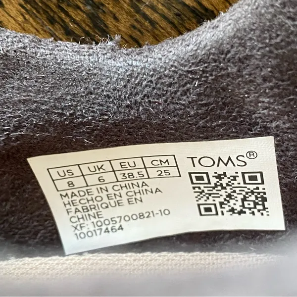 Toms Cabrillo Charcoal and Tan women’s Sneakers size 8 - Image 5