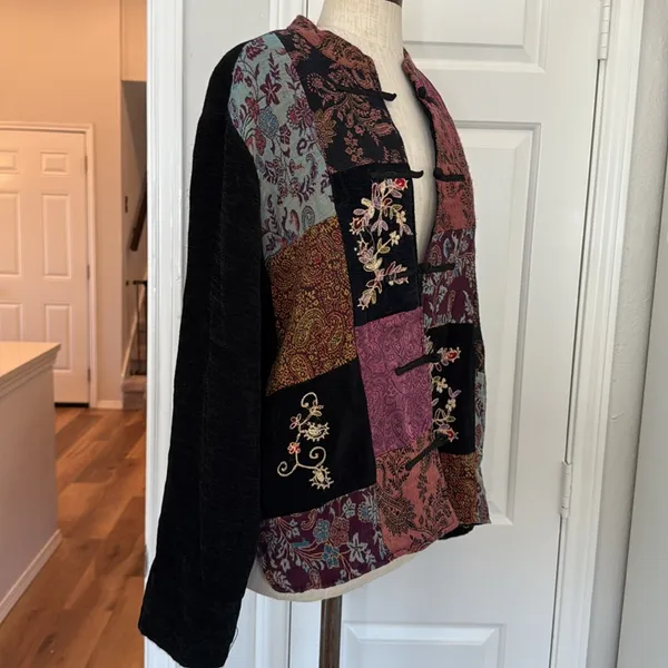White Stag Vintage Y2K bohemian patchwork whimsigoth jacket - Image 10