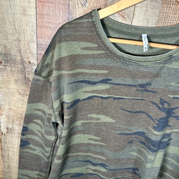 Z Supply XS Camo Weekender Pullover Sweatshirt Baby French Terry Distressed - Image 4