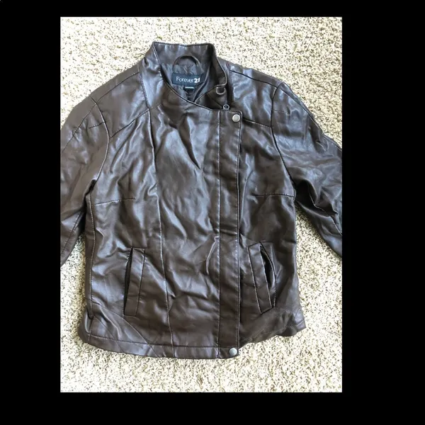 Forever 21 Brown leather jacket Sz M ❤️ - Image 5