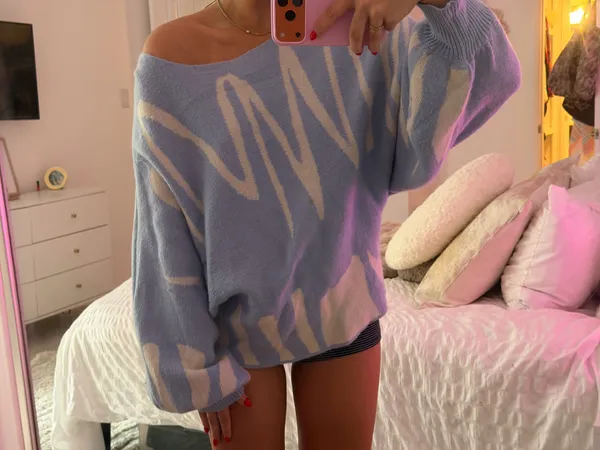 Amazon sweater Purple - Image 2
