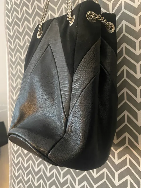 Stylish Black Small Shoukder Bag 10” x 10” plus straps.. - Image 5