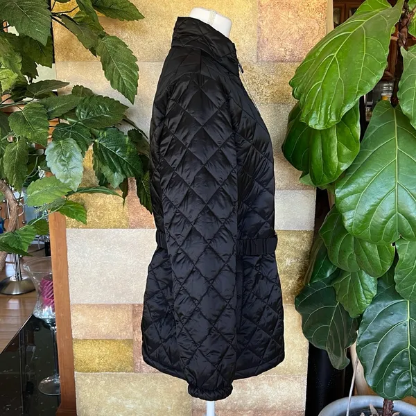 NEW 32 Degrees Women’s Diamond Quilt Belted Puffer Mock Neck Black Jacket Size L - Image 6