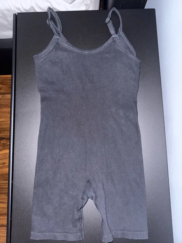 Alo Seamless Ribbed Mellow Onesie - Black - Image 10