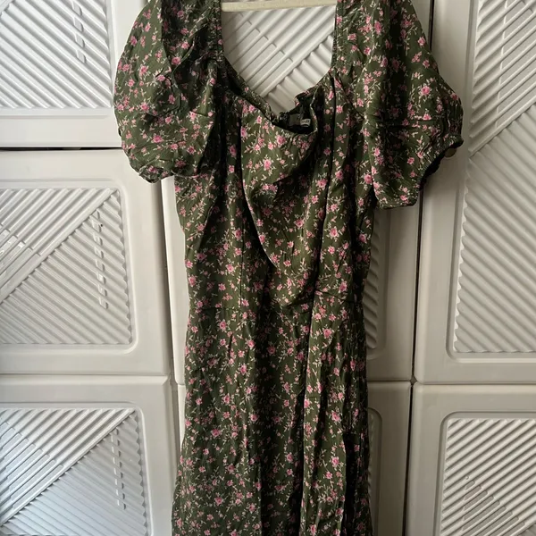 Francesca’s Floral Green Dress - Image 5