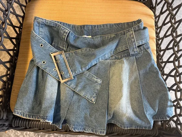 Peppermayo Denim Belted Mini Skirt Pleated - Image 3