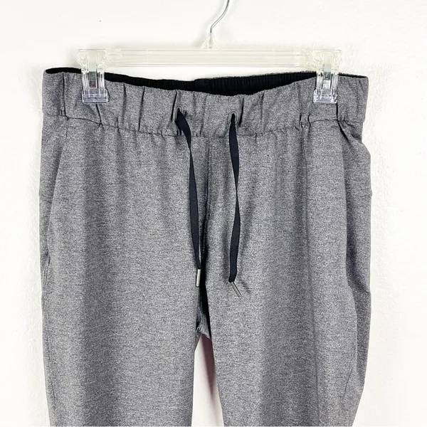 LULULEMON On The Fly Heathered Gray Drawstring Waist Pants 6 Casual Gym Neutral - Image 8