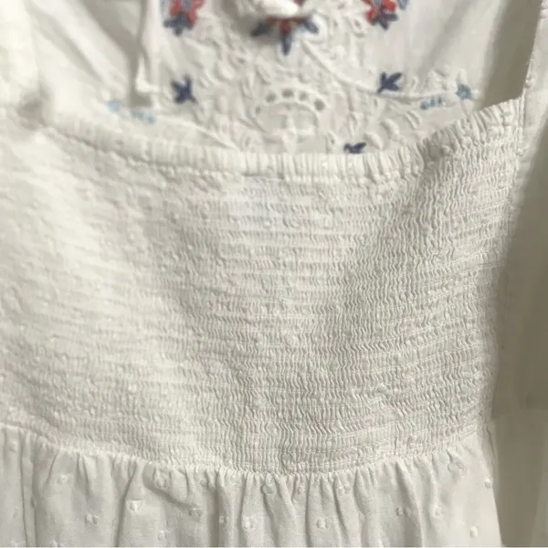 NWT Old Navy Womens Shirt Blouse White Floral Embroidered Babydoll Size 3X - Image 8