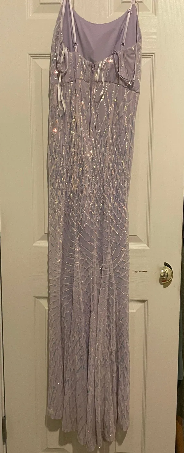 Lavender Prom Dress Size S petite - Image 4