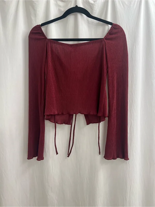 Princess Polly Burgundy Chantria Tie-Front Long Sleeve Crop Top - Image 3