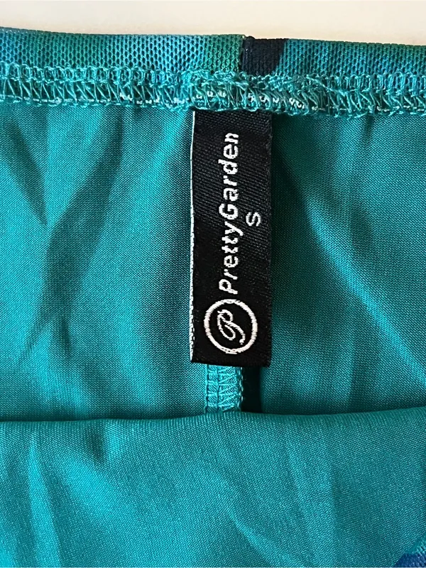 PrettyGarden Blue Green Floral Cowl Neck Maxi Dress Size Small - Image 5