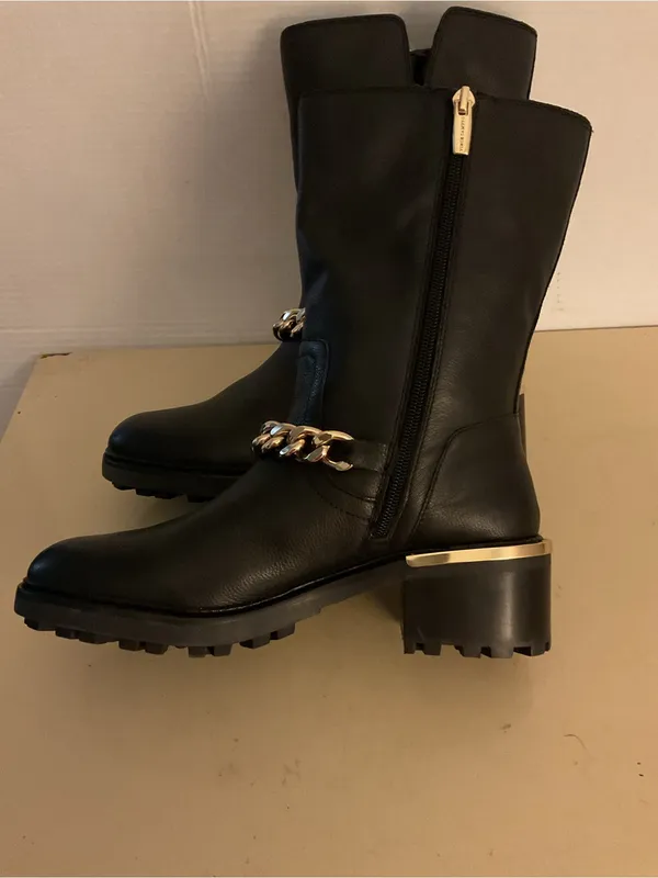 Vince Camuto women Black Leather biker moto Mid-Calf with Gold Chain boots US 8 - Image 8