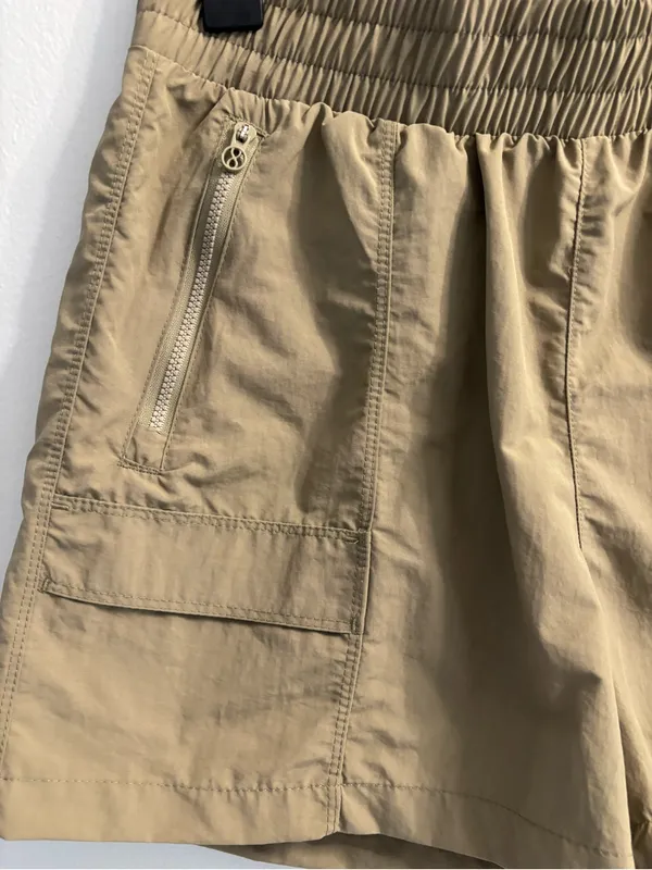 Layer 8 Night Walk Cargo Shorts Womens Small Fallen Rock Tan Nylon Hiking NWT - Image 3