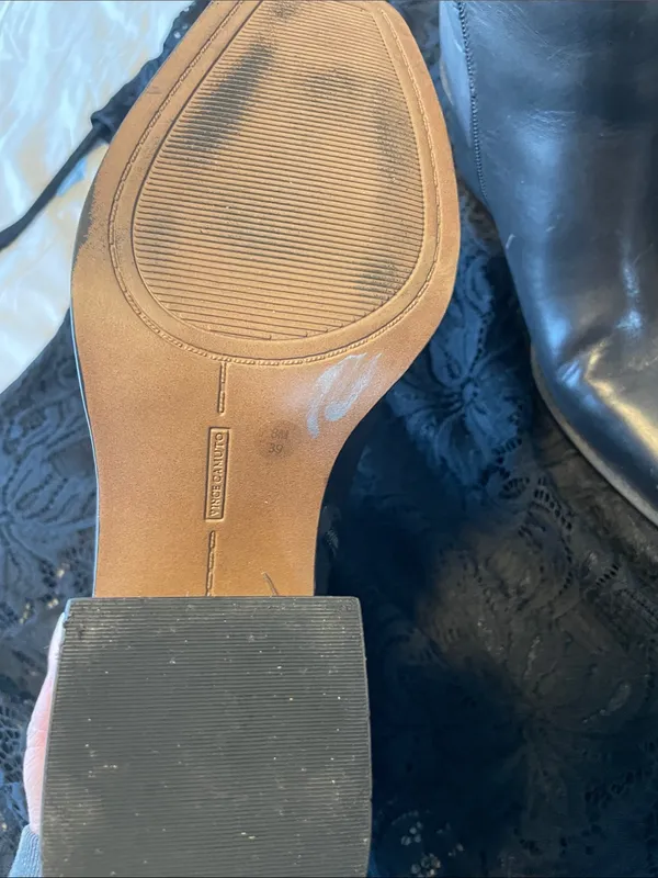 Vince Camuto Black Leather Ankle Booties with Side Zip - Image 9