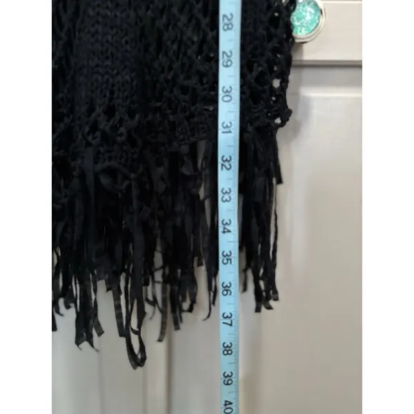 Black‎ Crochet Top Sleeveless Size Medium Open Knit Fringe Linen Cover-up - Image 3