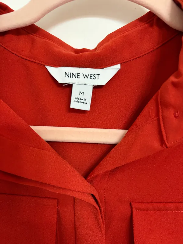 Nine West Rust long sleeves in medium size. - Image 2