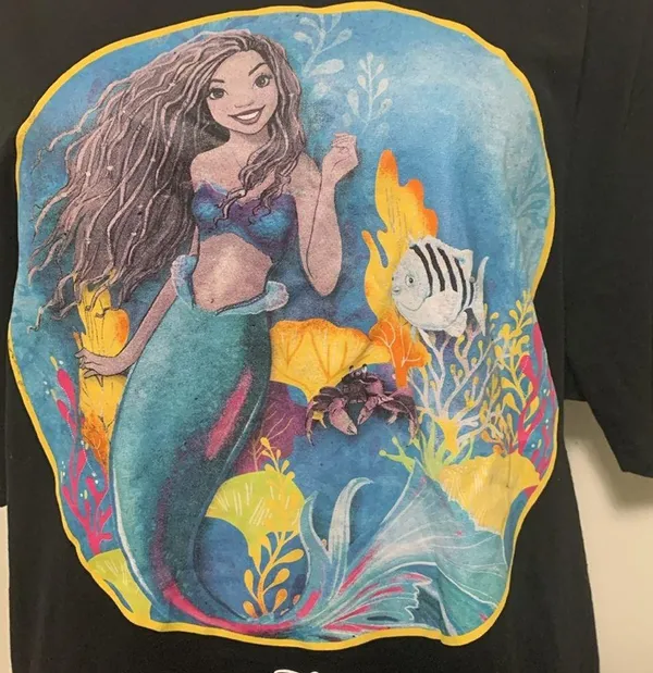 Disney The Little Mermaid woman size LARGE NWOT t shirt - Image 4