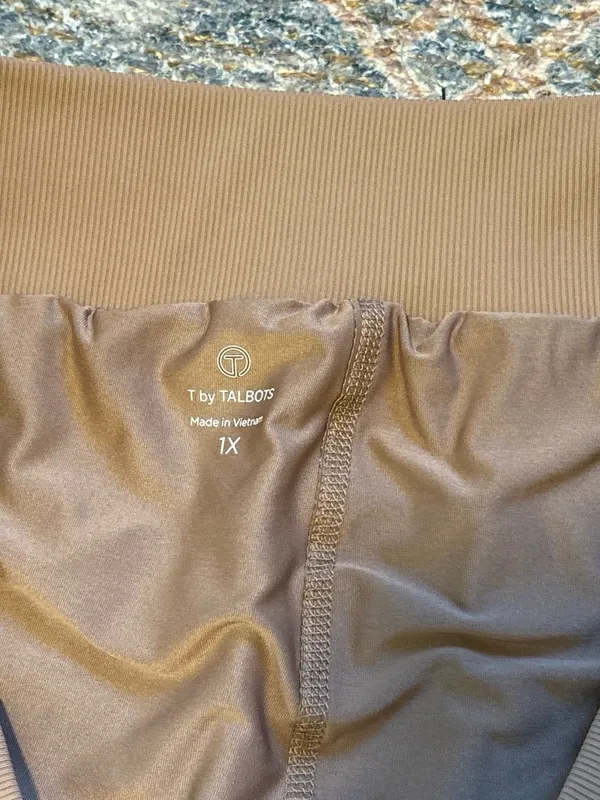 Talbots Brown & White Geometric Mini Tennis Skirt with shorts - Image 4