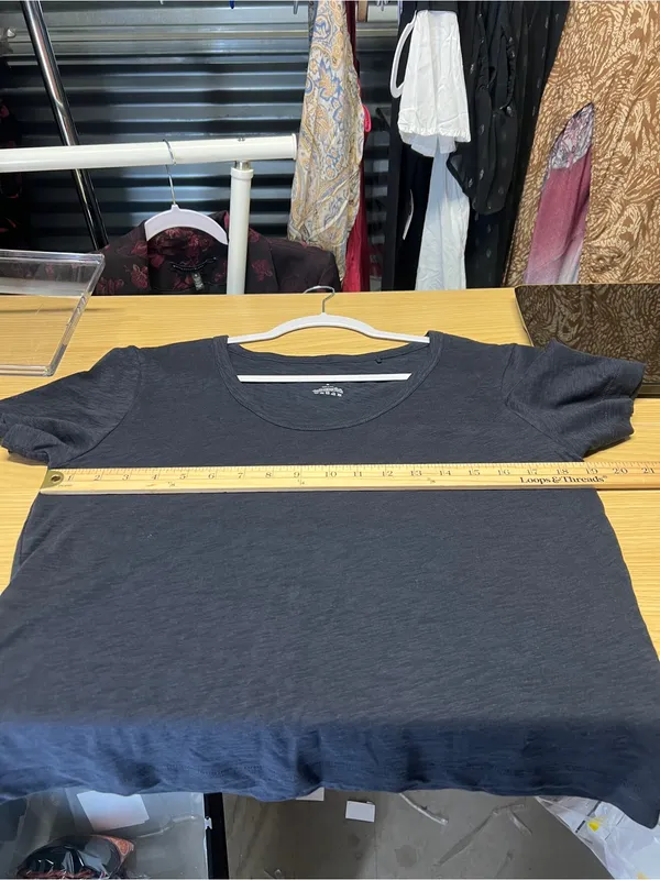 M.M.LaFleur Kenya‎ Organic Cotton Slub Tee Dark Navy Medium - Image 8