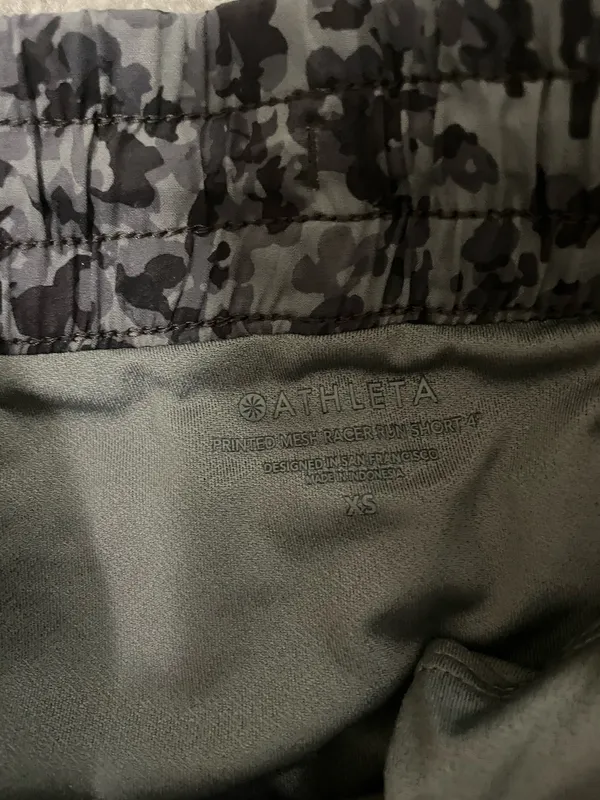 Athleta Mesh Shorts Racer 4" - Image 3