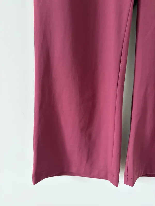 Halara Flex DayStretch High Rise Pocket Work Flare Pants Purple Cranberry NWT XL - Image 3