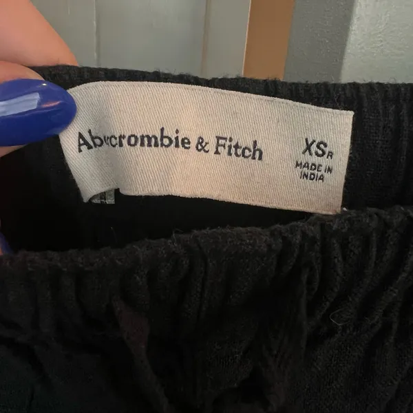 Abercrombie & Fitch Linen-Blend Pull-On Cargo Pant - Image 6