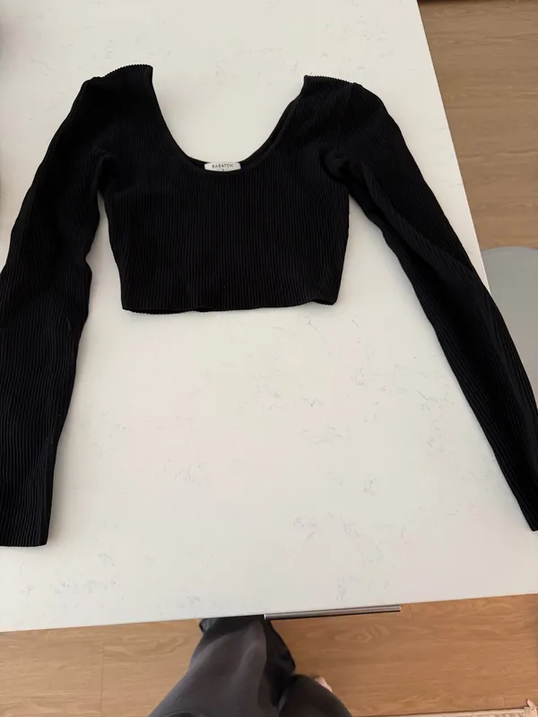Aritzia Babaton Top - Image 2