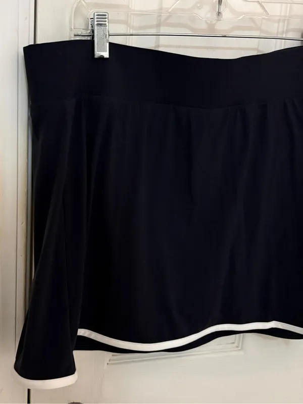 New!! All in Motion Women’s Athletic Skort - Image 6