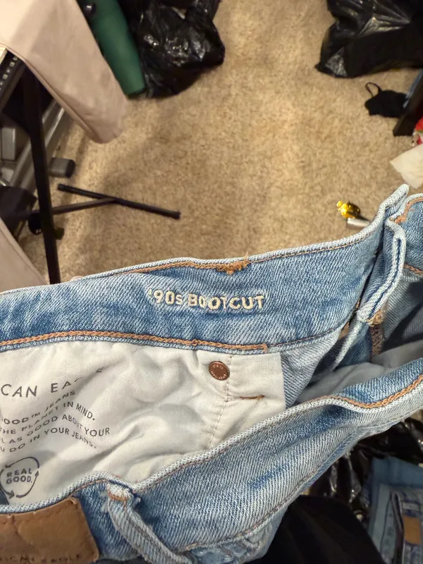 American Eagle 90s Bootcut Jeans - Image 6