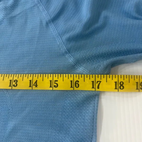 Women’s Lululemon light blue long Sleve - Image 11