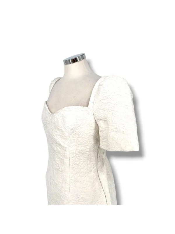 Elliatt Feminise Textured Puff Sleeve Sweeetheart Mini Dress White Size XL - Image 3