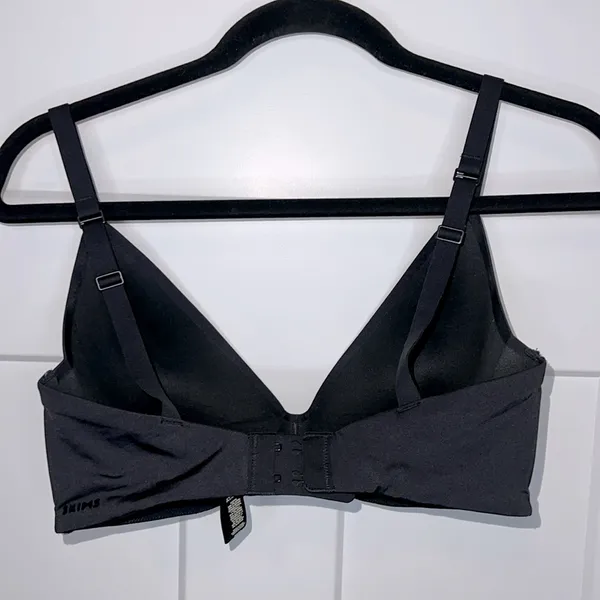 Skims Wireless Form T-Shirt Bra - Onyx - Image 3