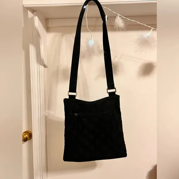 Vera Bradley Black Quilted Crossbody Bag - Image 5
