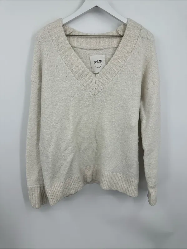 Aerie Cream V Neck Sweater Size Medium Oversized Boho - Image 8