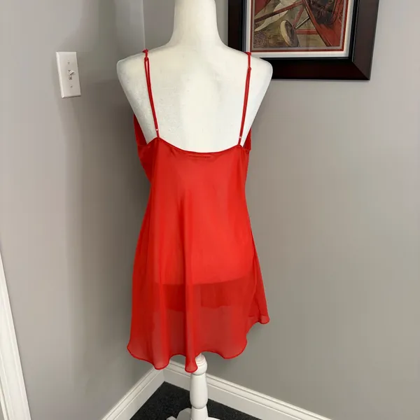 Victoria's Secret Red Sheer Embroidered Babydoll Chemise Nightgown Large - Image 4