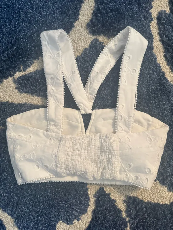White ZARA embroidered cropped halter top - Image 3