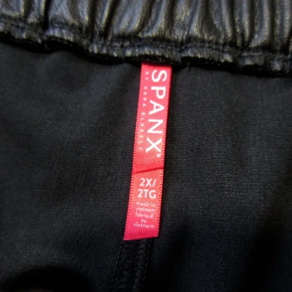 NWT Spanx Leather Like Jogger in Noir Black Faux Vegan Pull-on Pants 2X - Image 5