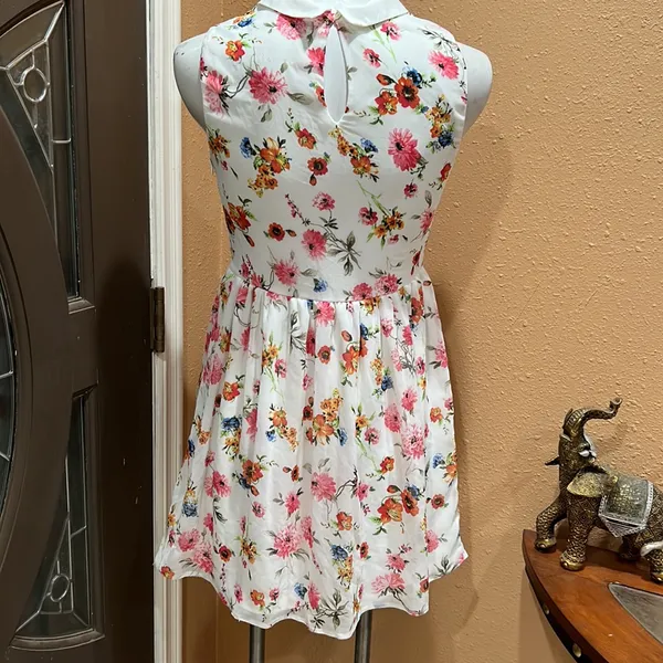 Zara white floral collared sleeveless dress - Image 5